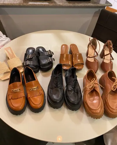Lote de sapatos - tamanho 38
