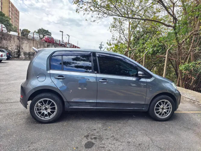 Volkswagen Up! Move 1.0 TSI Total Flex 12V 5P 2019