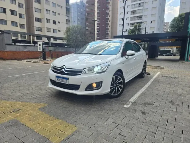 Citroen C4 Lounge Exclusive 1.6 Turbo Flex Aut. 2017