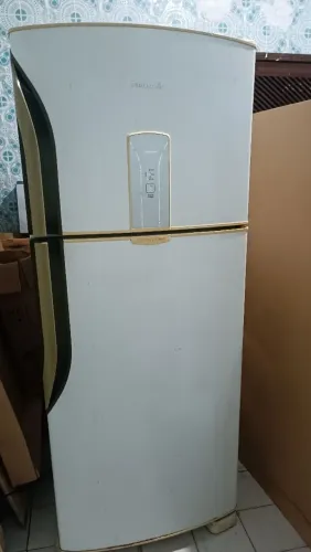 Geladeira Panasonic frosfree 435L