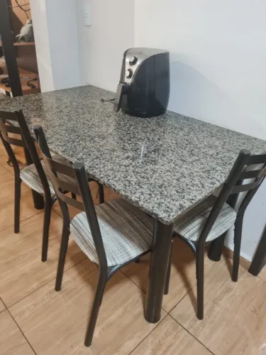 Mesa de jantar 6 cadeiras