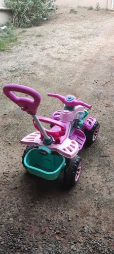 Quadriciclo Infantil Maral Lady Star (2 em 1: Passeio e Pedal) - Ótimo Estado