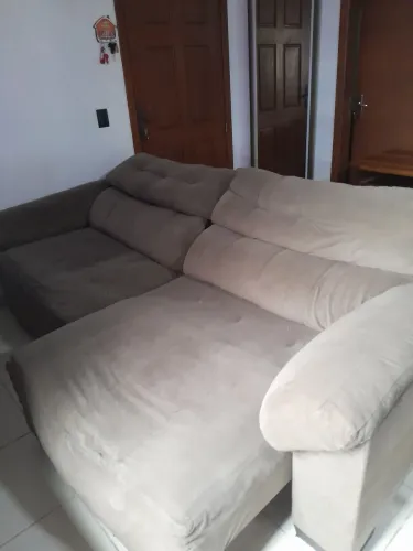 Sofá retrátil 3 lugares medida 2,30
