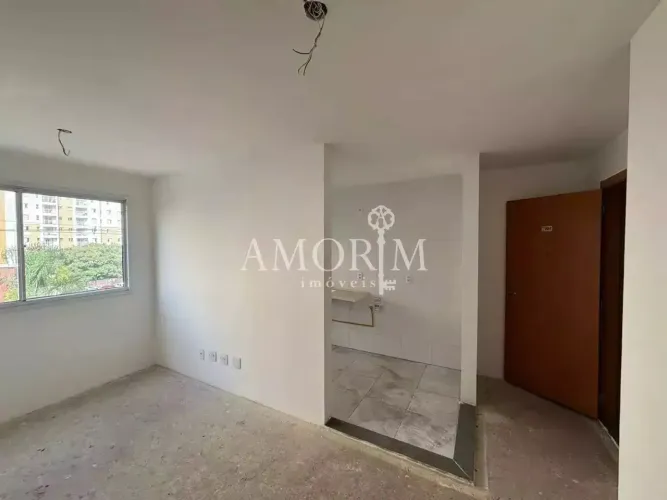 APARTAMENTO COM VISTA LIVRE À VENDA NO PORTAL DOS IPÊS COM 2 QUARTOS EM CAJAMAR/SP