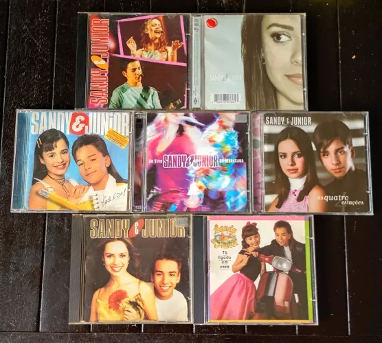 7 CDs SANDY E JUNIOR Usados