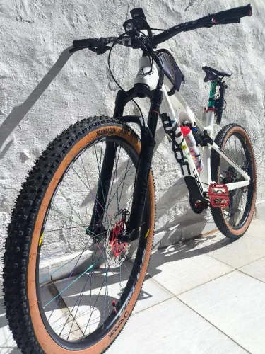 Bicicleta 29 Lexon Carbono