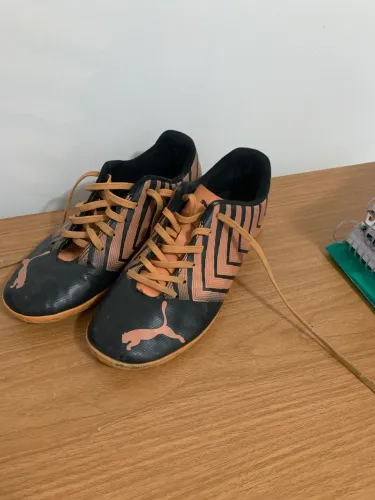 Chuteira futsal puma