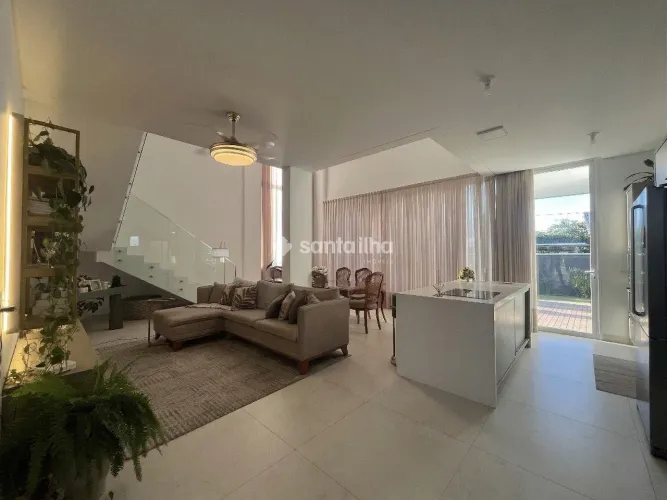 Casa em Condomínio, com 5 dormitórios para alugar, 278m² - Campeche - Florianópolis/SC