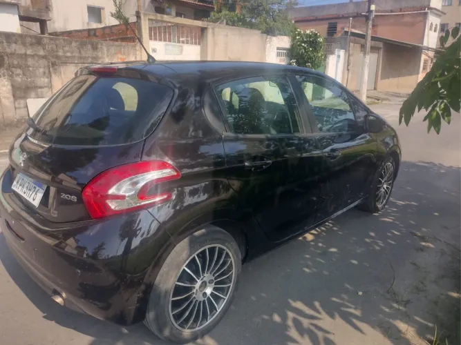 Peugeot 208 Active/active Pack 1.5 Flex 8V 5P 2014