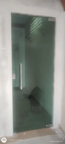 Porta 2.10x90 apenas 980 verde