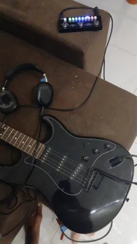 Guitarra strinberg