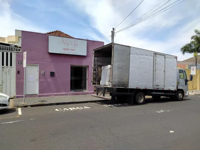 Casa para locação comercial e residencial no bairro Martins