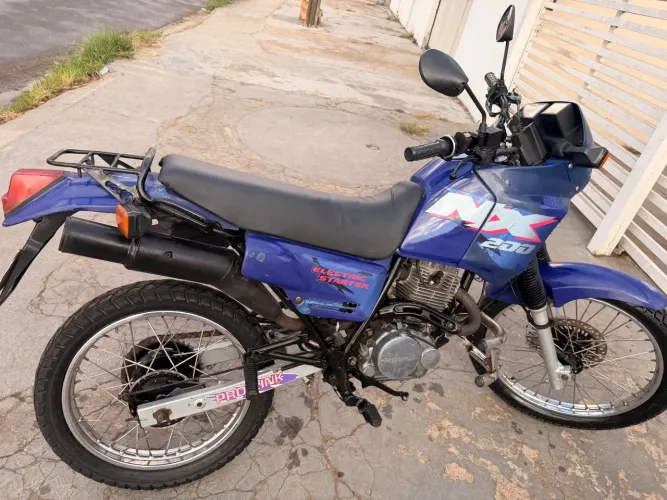Honda NX 200 ? Excelente para colecionador ?