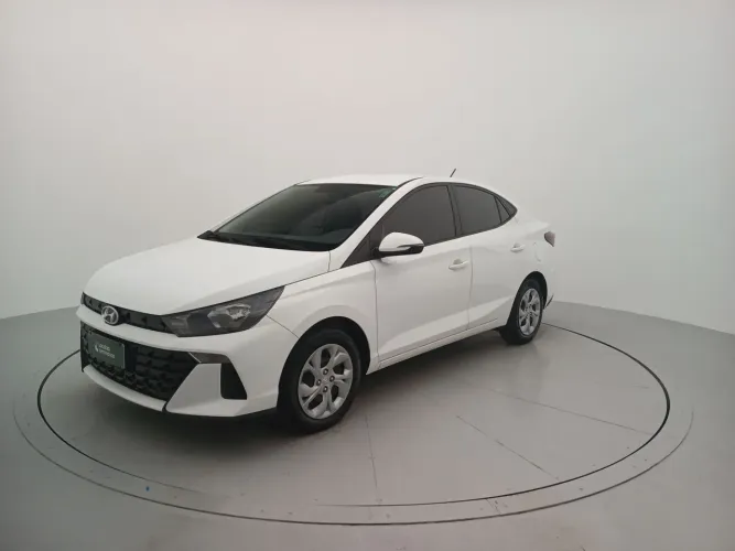 Hyundai HB20S Comfort Plus 1.0 Flex 12V Mec. 2024