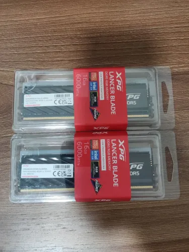 Memória DDR5 XPG Lancer Blade RGB, 2x16GB total de 32GB 6000MHz, Black, AX5U6000C3016G