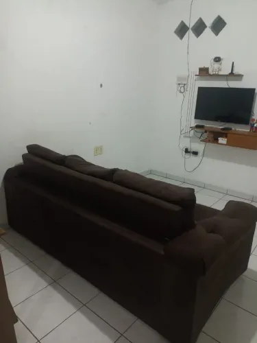 Vende-se seminova o sofá ? marrom três lugares retrátil