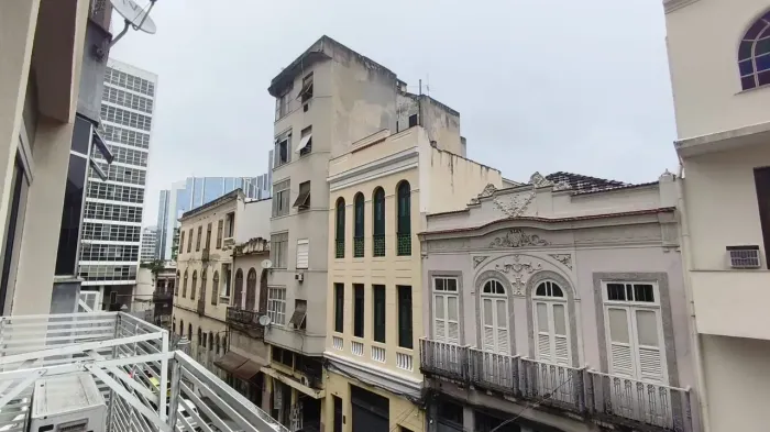 Conjugado para aluguel com 21 m² com 1 quarto em Centro - Rio de Janeiro - RJ