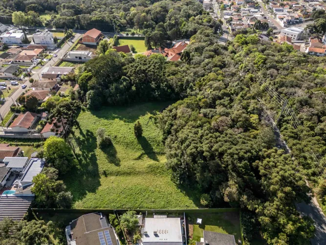 Terreno à venda em Santa Felicidade ARYA1