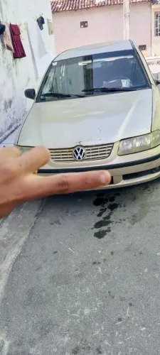 Volkswagen Gol Geração III FUN 1.0 16V Gasolina Mec. 4P 2001