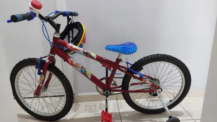 BICICLETA HOT WHEELS NOVA