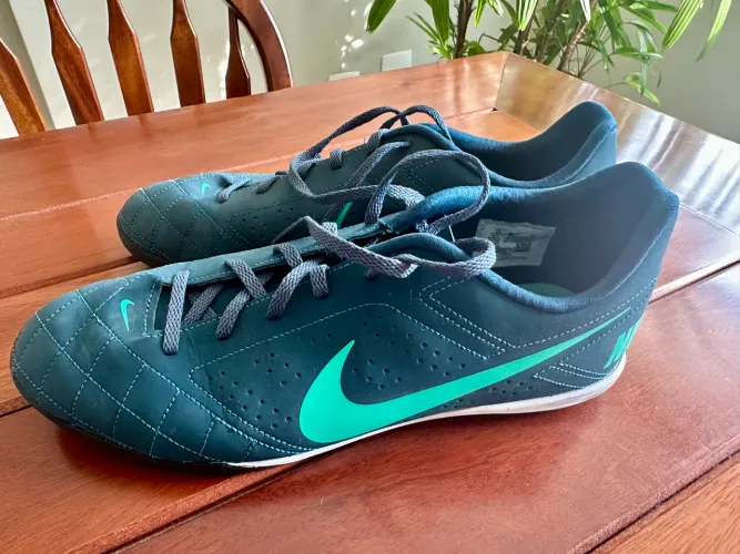 Chuteira futsal Nike Beco 2 verde 42