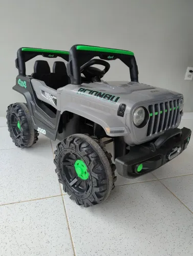 Carro elétrico para criança