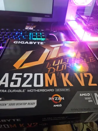 Placa Mãe Gigabyte A520M K V2 AM4 Ryzen 5000 NOVA LACRADA