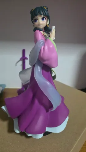 Figure maomao Banpresto + mangás