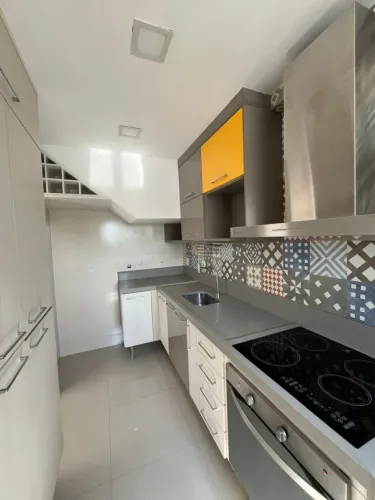 X. Ótimo Ap Duplex com 2 quartos sendo 1 suíte, nascente e com fino acabamento na Pelinca