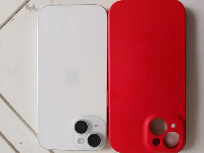 Ifone iPhone 15 muito bem conservado 84% saúde a bateria funcionando tudo 100%