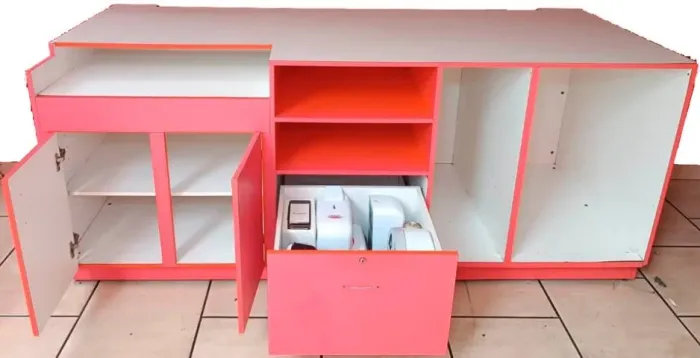 Balcão Loja Comercial 2,21mx0,90mx0,92(alt)