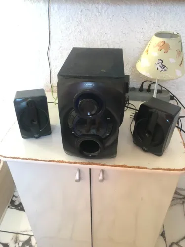 Caixa de som subwoofer home theater com bluetooth perfeito estado Knup