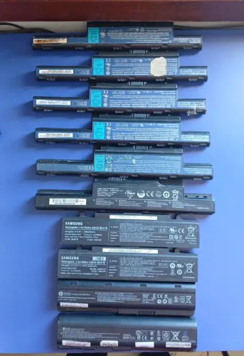Lote com 10 baterias de notebook usadas - Invioladas
