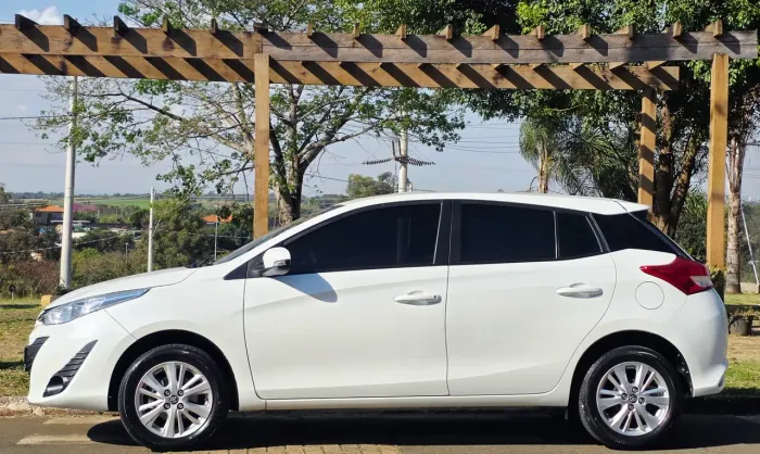 Toyota Yaris XL 1.3 Flex 16V 5P Mec. 2019