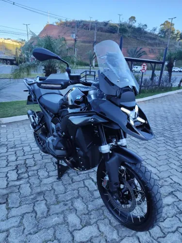Gs 1300 triploblack 2025