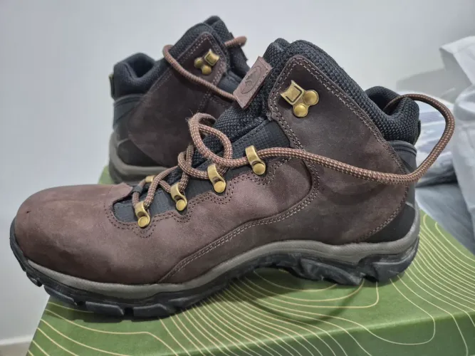 Bota masculina