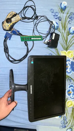 Peças com DEFEITO! Para Retirada ? R$ 60/ NEGOCIÁVEL!