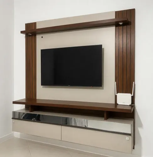 Rack/ Painel para Tv - 1,80 x 1,80cm