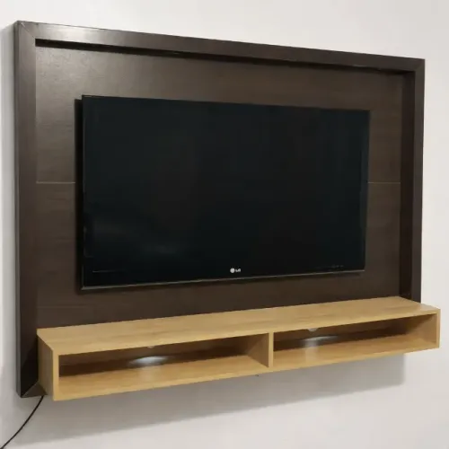 Painel  para TV em MDF com prateleira