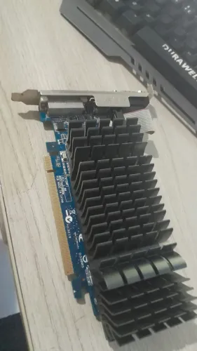 Geforce GT 210 1gb