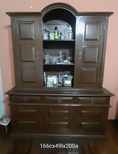 Vende-se Arca-oratório estilo colonial em Petrópolis. Entrega no endereço.