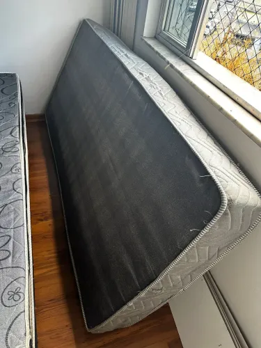 Colchão cama de solteiro + cabeceira