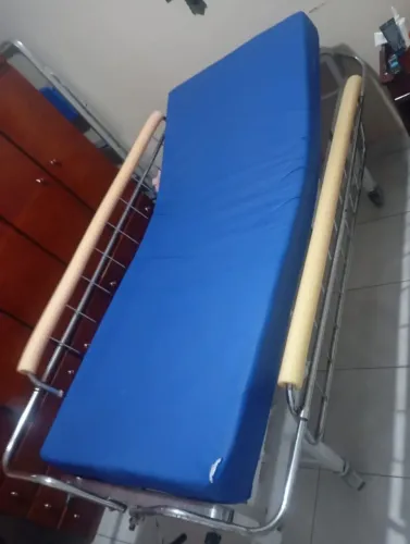 Cama hospitalar