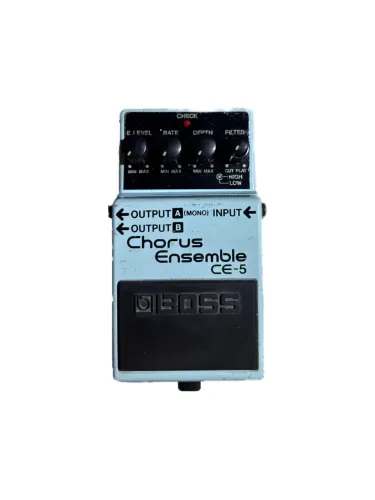 Pedal de guitarra Boss Chorus essemble ce-5