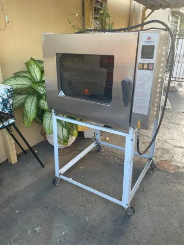 Forno Turbo a Gás 5 Esteiras Progás PRP-5000 New Light - Ótimo Estado