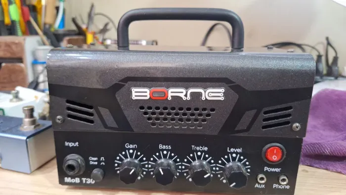 Cabeçote guitarrar mob t30