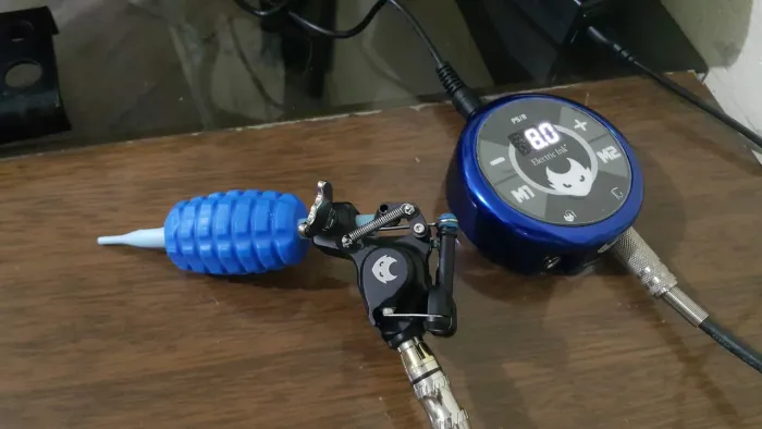 Máquina de Tatuagem Transverse Nano com Fonte PS Round