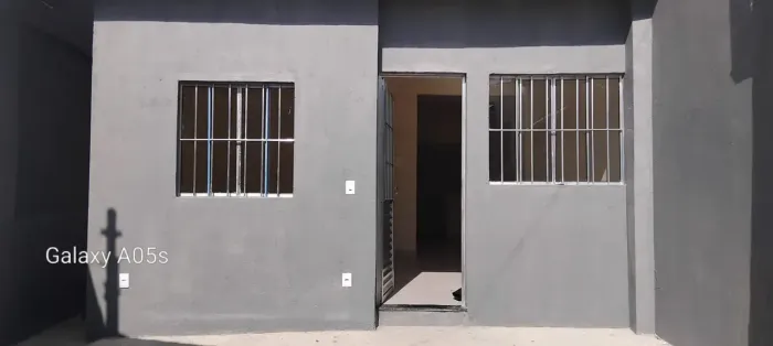 Casa nova 02 quartos