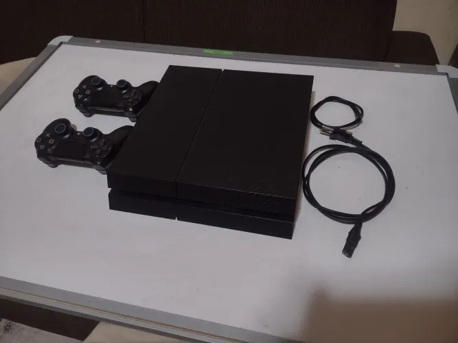 Sony Playstation 4