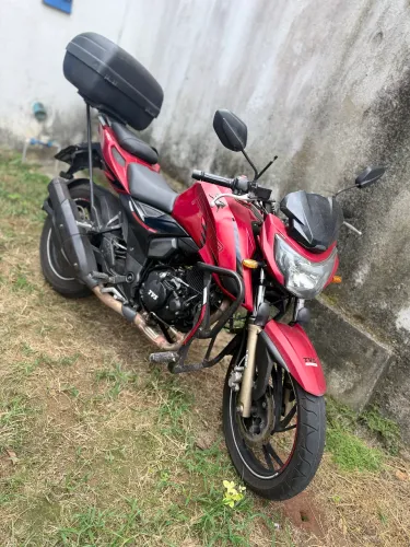 Dafra apache RTR 200